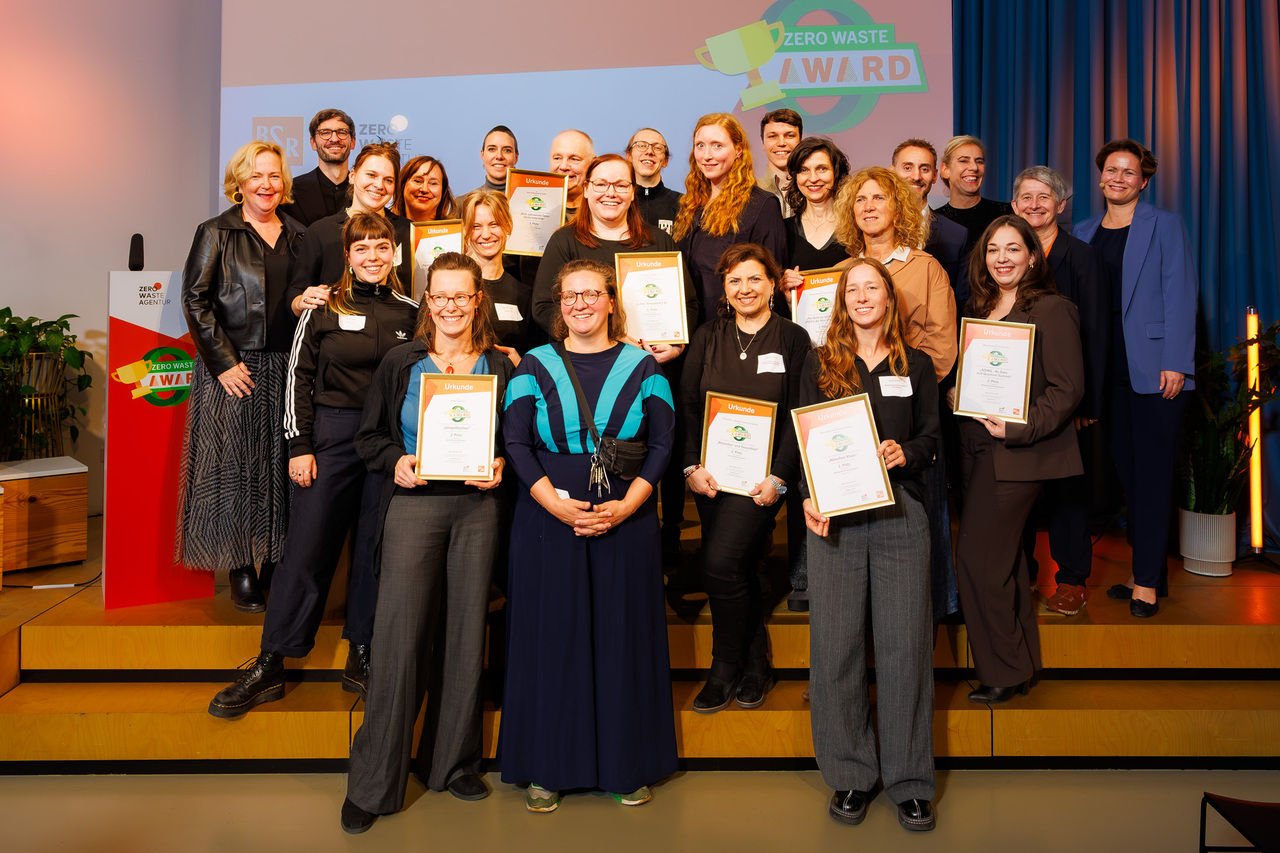 Gruppenbild der Preisträger:innen